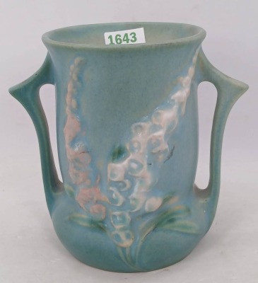 Roseville Foxglove 42-4" Vase, Green