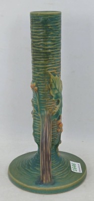 Roseville Bushberry 152-7" Green Bud Vase - 4