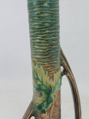 Roseville Bushberry 152-7" Green Bud Vase - 5