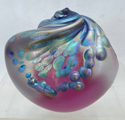 Signed 1989 Maytum Studios Art Glass Paperweight - 3