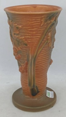 Roseville Bushberry 30-6" Vase, Brown - 4