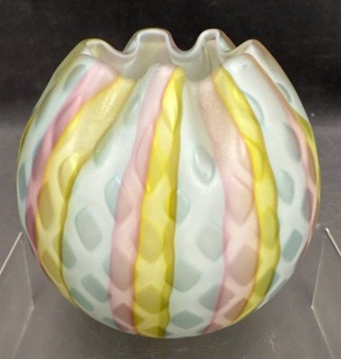 Murano Mother-of-Pearl Rose Bowl