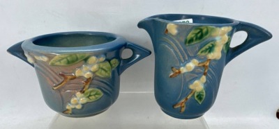 Roseville Snowberry Blue Creamer and Sugar Set