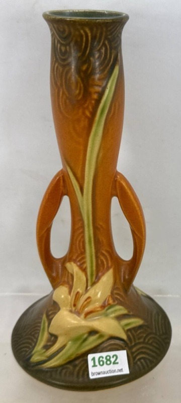 Roseville Zephyr Lily 201-7" Bud Vase