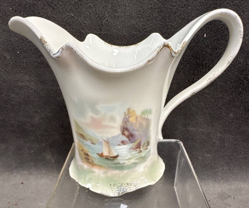 RS Prussia Man in the Mountain Creamer