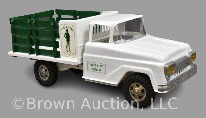 1960 Tonka Green Giant stake bed truck