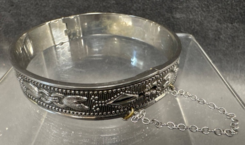 Whiting and Davis Bracelet With Safety Chain