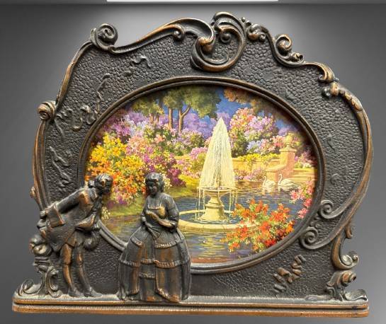Decorative Motion Lamp Featuring Garden Scene