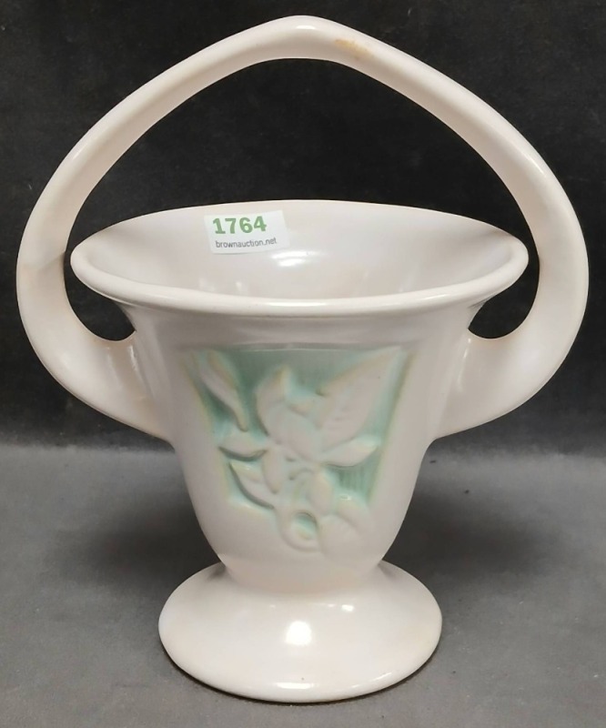 Roseville Silhouette 708-6" Basket, White