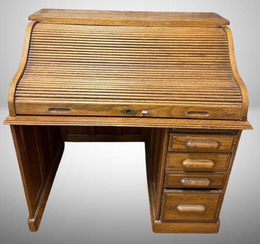 Solid Wood Roll-Top Desk With Storage