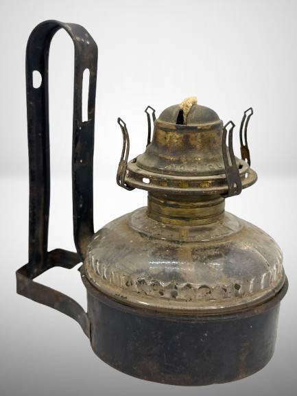Glass Oil Lamp With Metal Bracket
