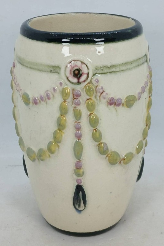 Weller Pottery Pearl 6" Vase