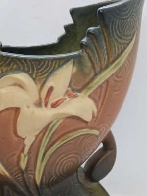 Roseville Zephyr Lily 205-6" Vase, Brown - 6
