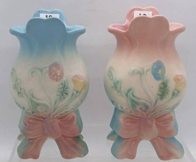 (2) Hull Bow Knot B-2-5" Vases - 2
