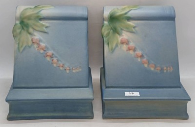 Roseville Bleeding Heart No. 6 Blue Bookends - 2