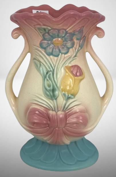 Hull Bow Knot B-7-8.5" Vase