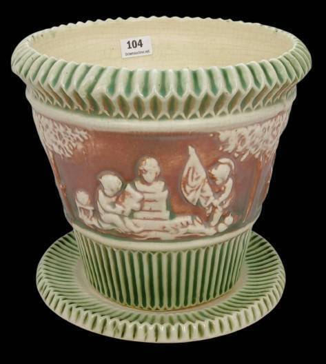 Roseville Donatello 580-6" Flower Pot with Saucer
