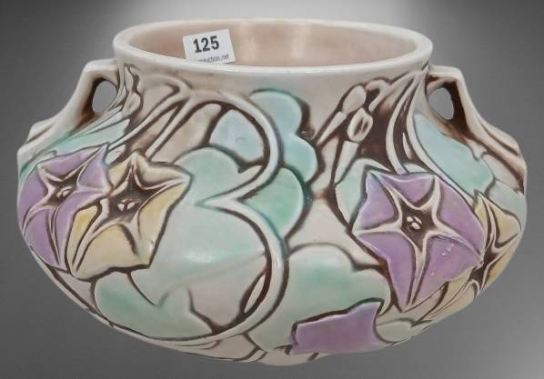 Roseville Morning Glory 268-4" Bowl, white