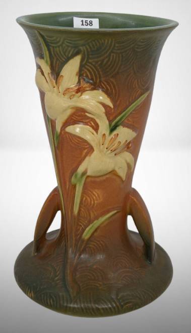 Roseville Zephyr Lily 136-9" Vase