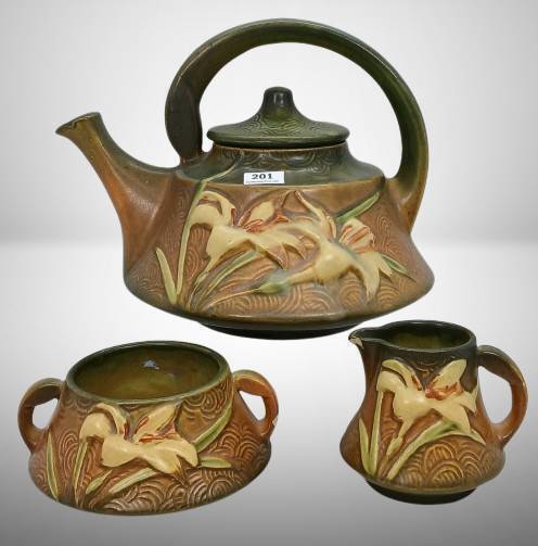 Roseville Zephyr Lily 3-Piece Tea Set