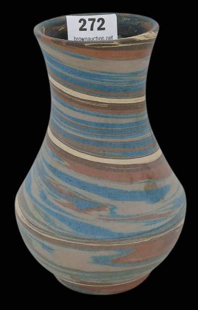 Niloak Mission Swirl Pottery 4.5" Vase