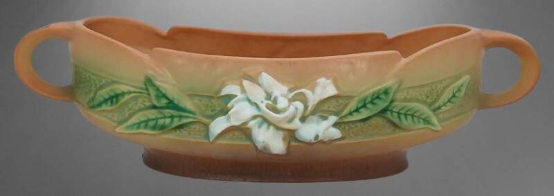 Roseville Gardenia 628-10" Tan Console Bowl