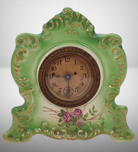 Gilbert "&oelig;Holly" Mantel Clock