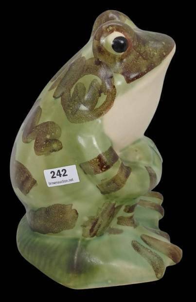 Brush McCoy Pottery Frog Figurine