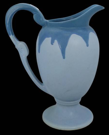 Roseville Carnelian I 1311-10" Pitcher