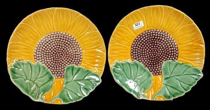 (2) Portugal Majolica Sunflower Plates