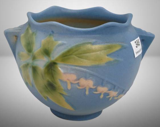 Roseville Bleeding Heart 651-3" Jardiniere