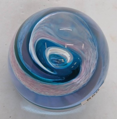 Art Glass Egg-shaped Paperweight with Swirling Blue Design - 2