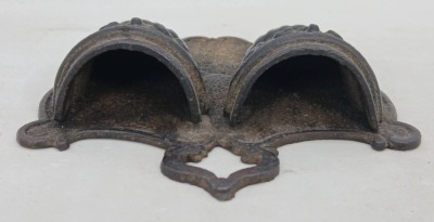 Cast Iron Double Match Holder - 4