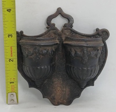 Cast Iron Double Match Holder - 8