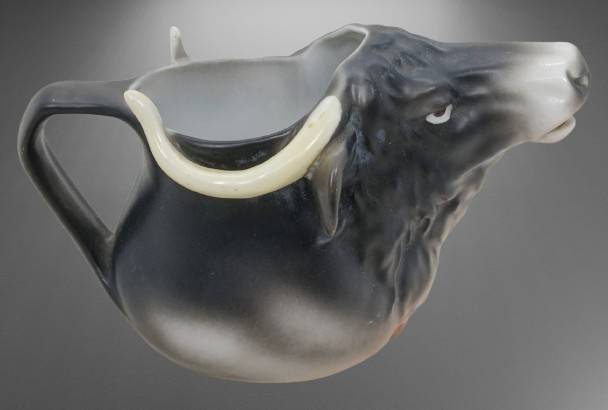 Royal Bayreuth Water Buffalo Bull Cream Pitcher