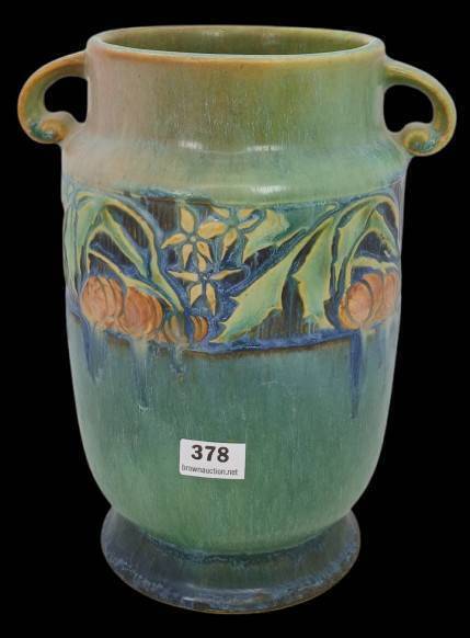 Roseville Baneda 592-7" Vase, Green