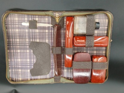 Travel Grooming Set + Griffon 24K Gold Set - 2