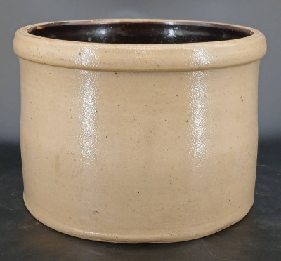 Red Wing 2-Gallon Stoneware Crock - 3