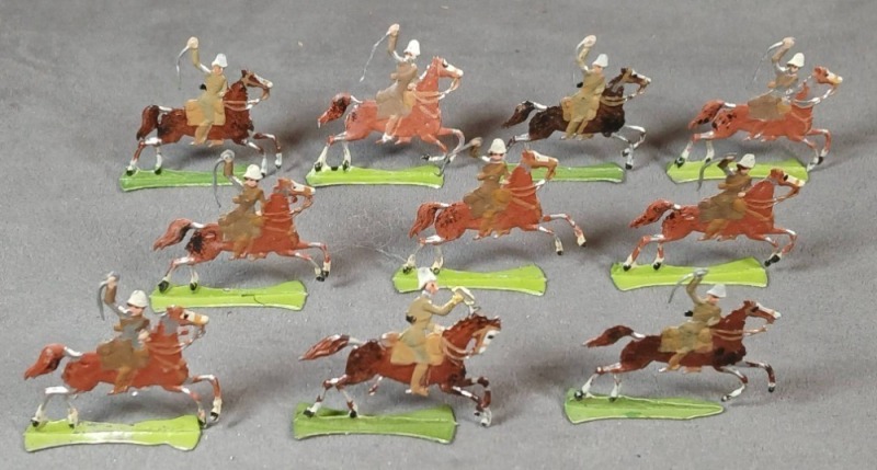 10 Metal Cavalry Figurines