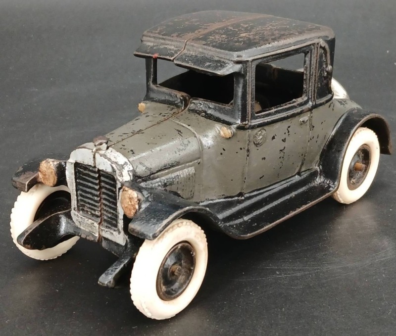Rare Arcade Chevy Coupe Cast Iron Car