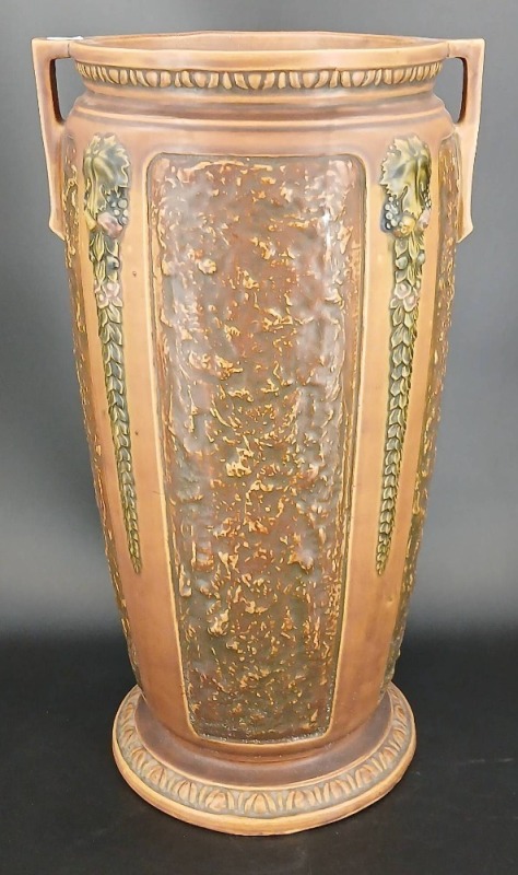 Roseville Florentine I Umbrella Stand