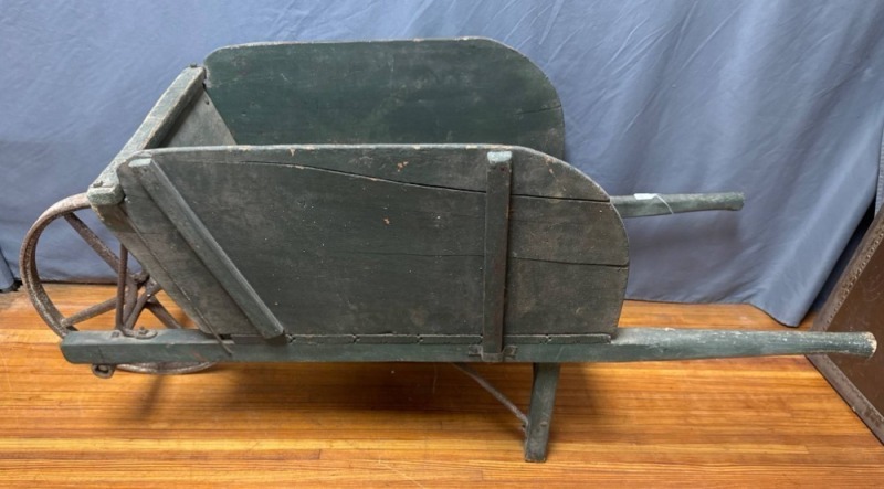 Antique Wooden Wheelbarrow with Iron Wheel